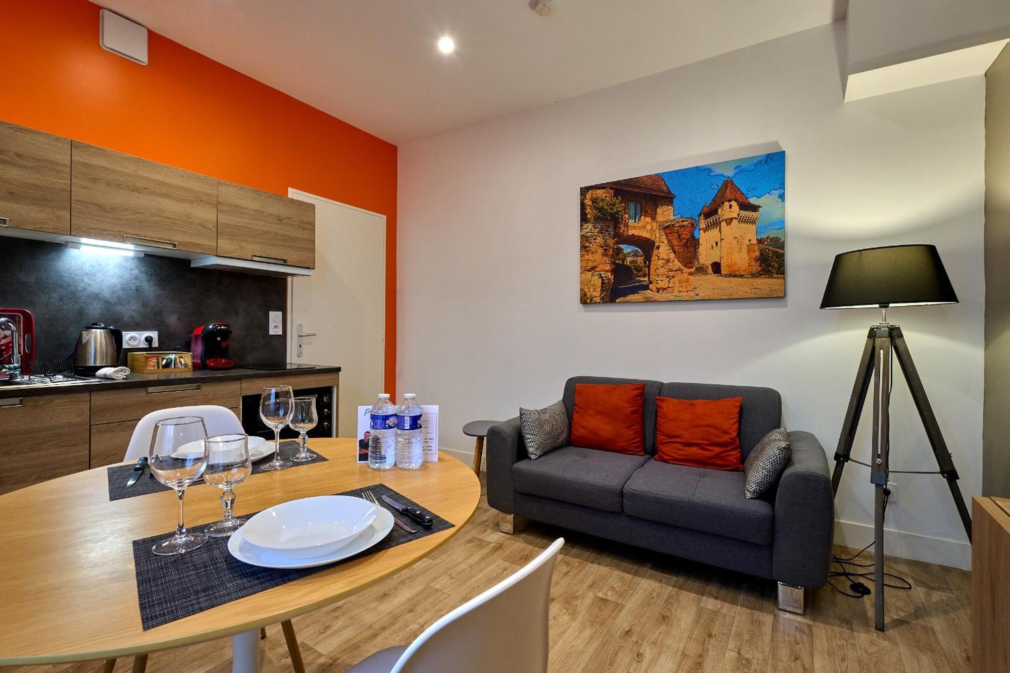 Le Faidherbe Style Appart' Hotel - Wifi Gratuit - Parking Gratuit Calme Et Lumineux Nevers Exterior foto